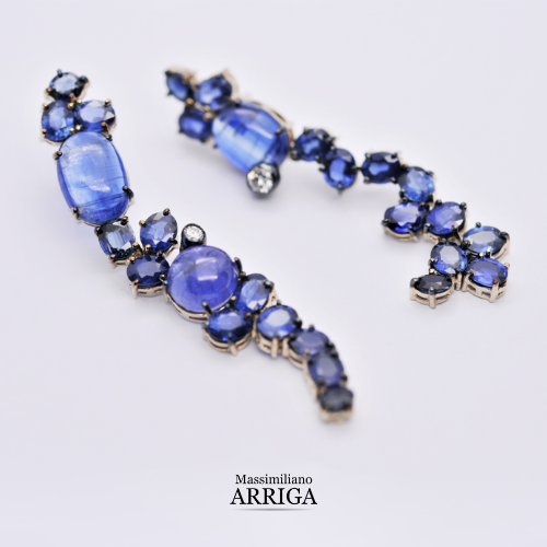 Orecchini in Oro con Zaffiri, Tanzanite, Iolite e Diamanti